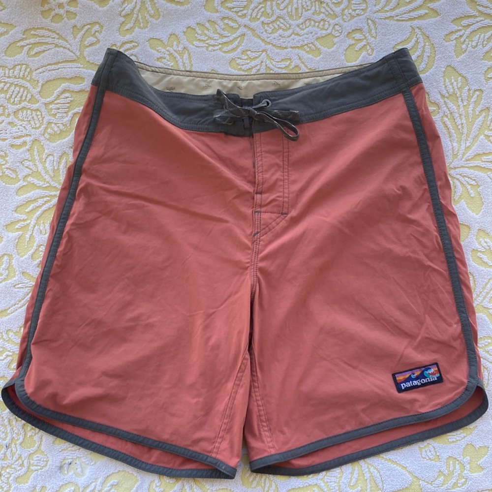 Patagonia board short size 30
